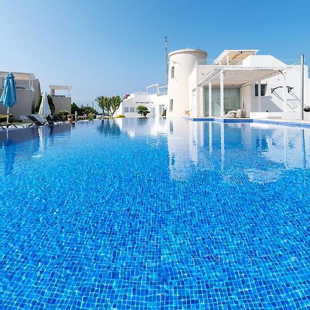 Blue Diamond Beach Villas Pafos Dış mekan fotoğraf