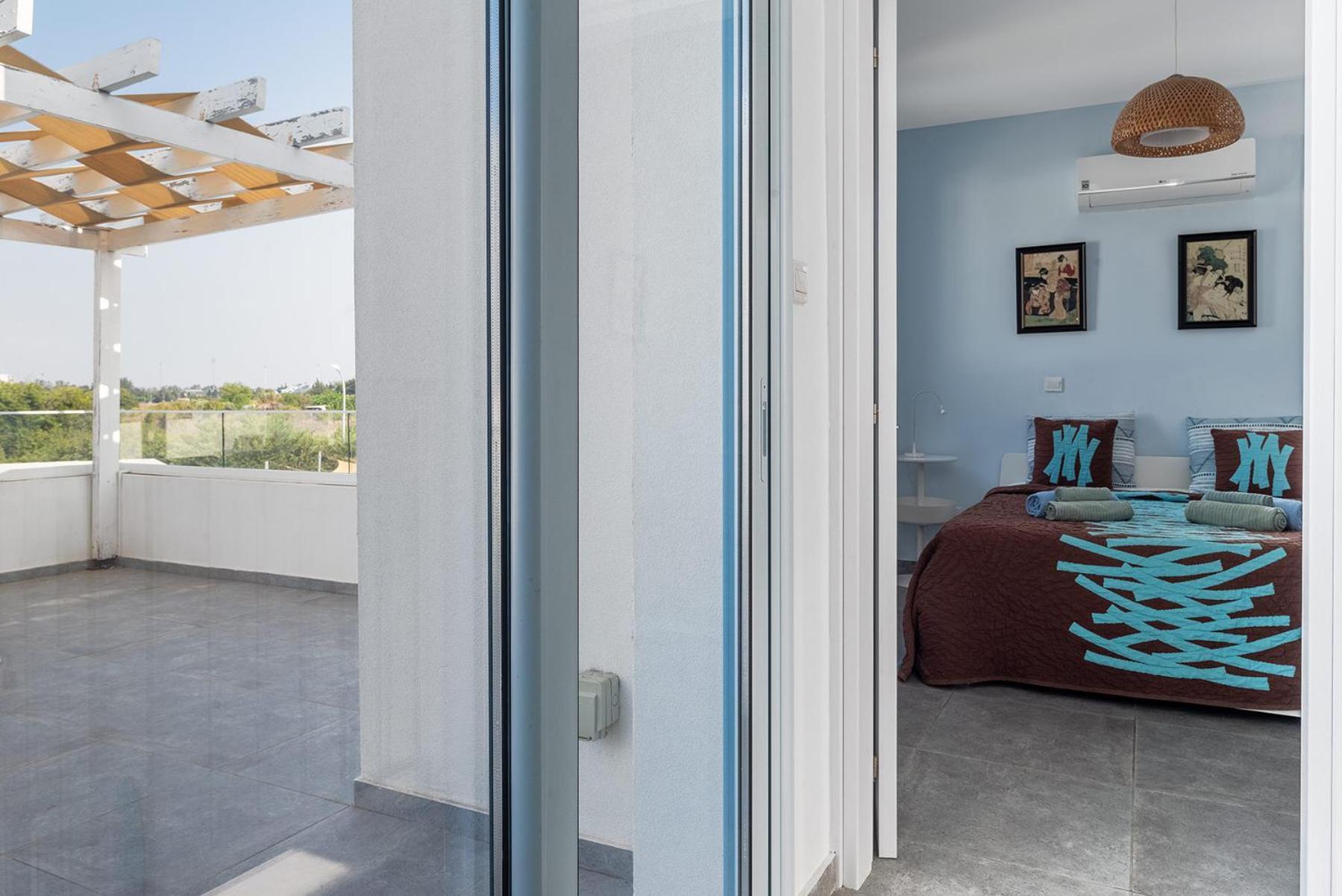 Blue Diamond Beach Villas Pafos Dış mekan fotoğraf