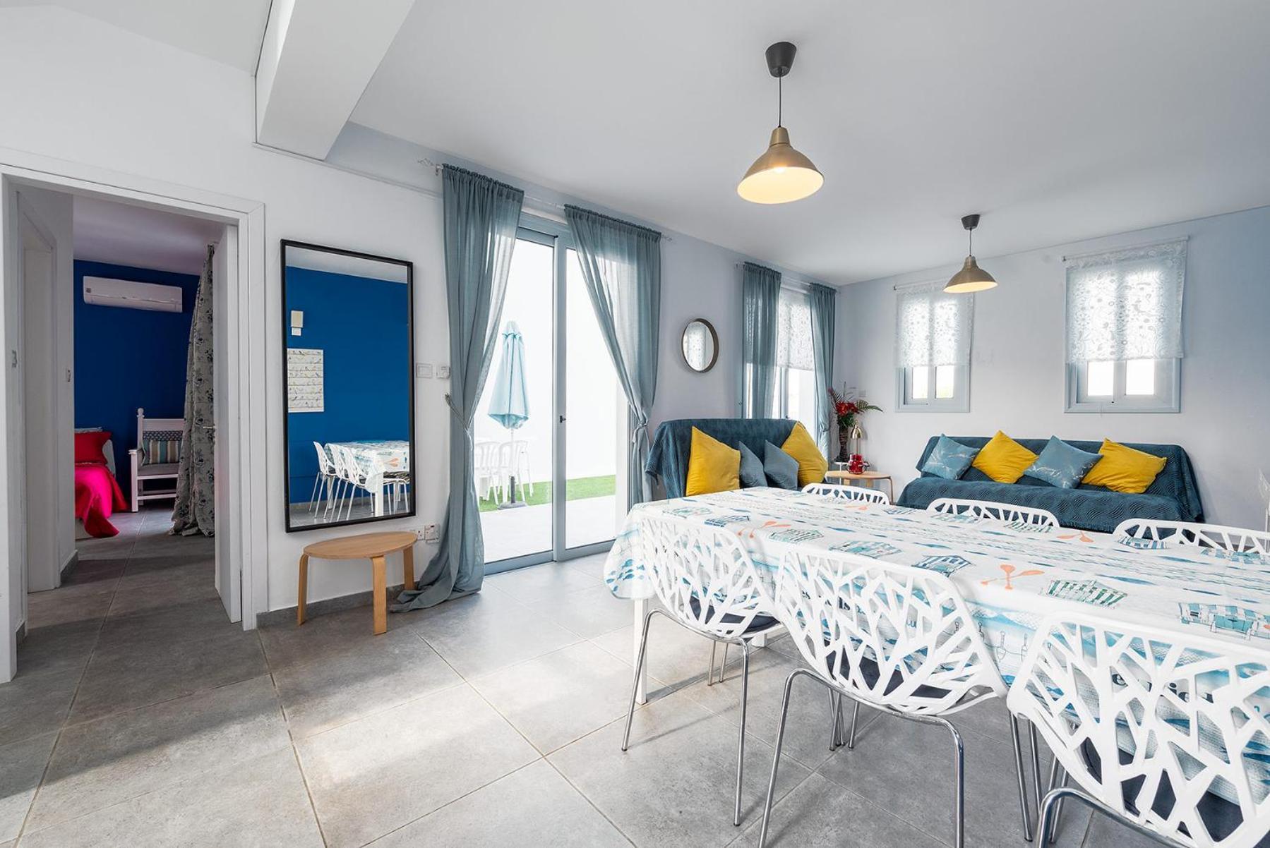 Blue Diamond Beach Villas Pafos Dış mekan fotoğraf