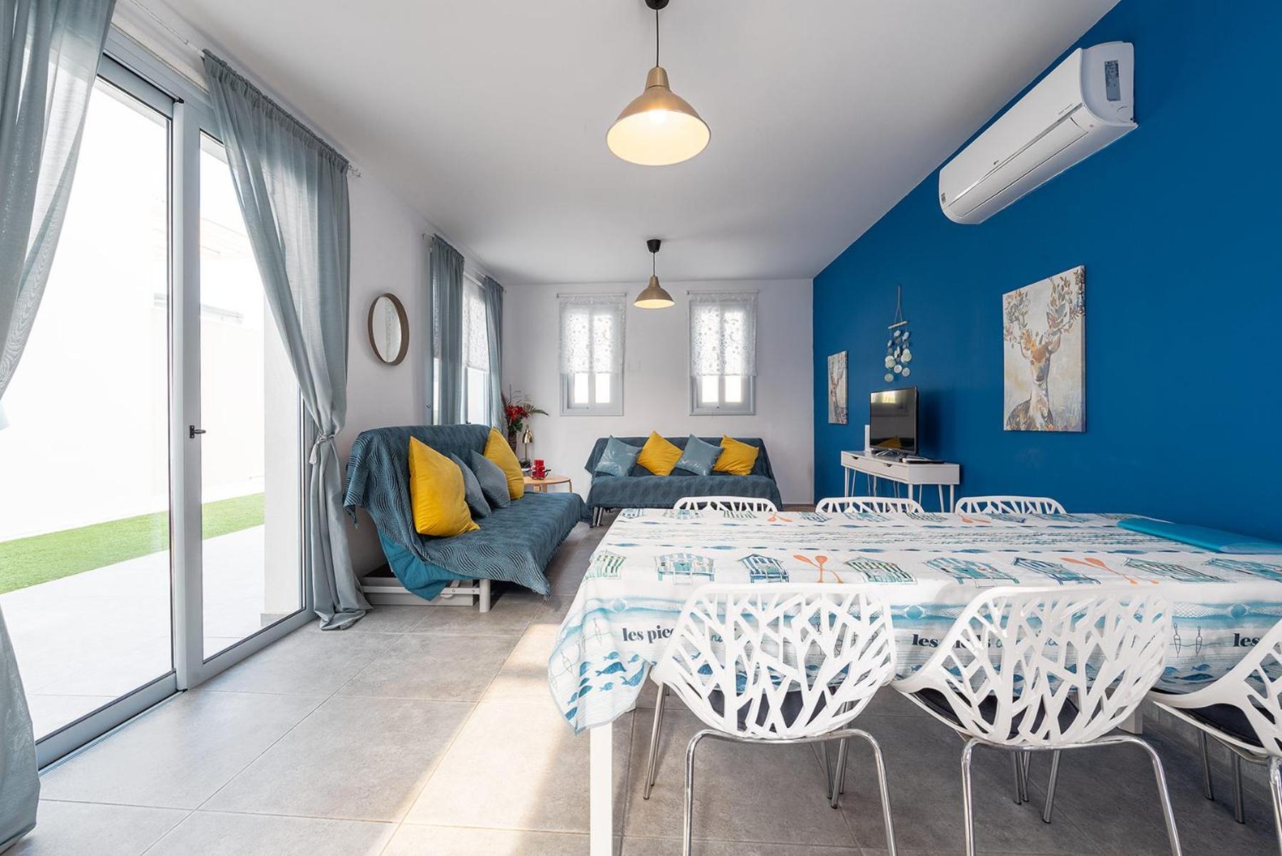 Blue Diamond Beach Villas Pafos Dış mekan fotoğraf