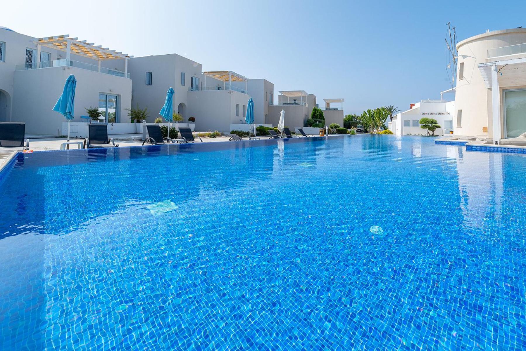 Blue Diamond Beach Villas Pafos Dış mekan fotoğraf