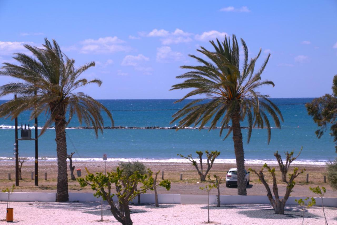 Blue Diamond Beach Villas Pafos Dış mekan fotoğraf